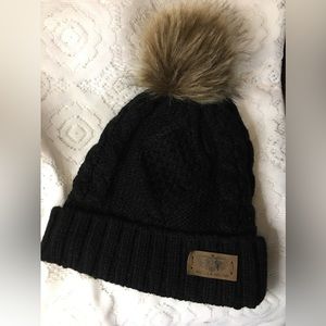 BEANIE HAT